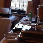 Residenz Kommende ホテル