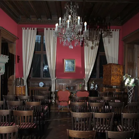 Residenz Kommende فندق 3*