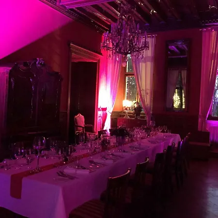 فندق Residenz Kommende بون