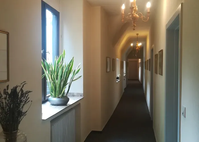 Residenz Kommende 3* ボン